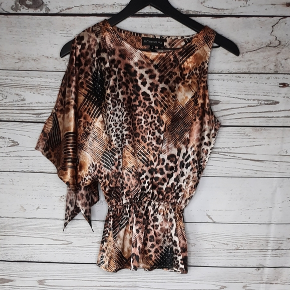 ShapeFx animal print blouse nwt - Picture 2 of 6